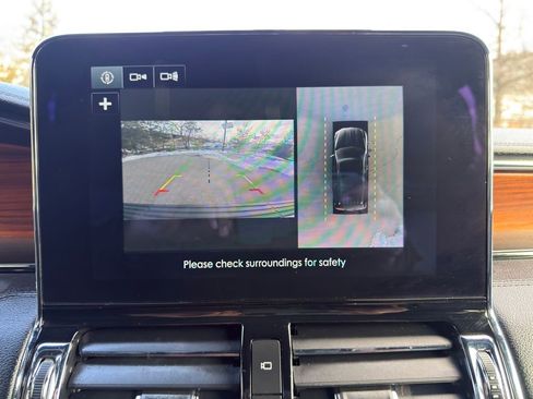 Used 2019 Lincoln Navigator Reserve image 20