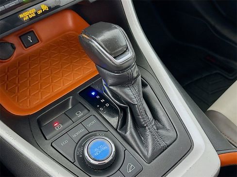 Used 2021 Toyota RAV4 Adventure image 31