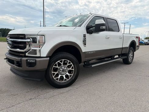 Used 2022 Ford F250 King Ranch w/ FX4 Off-Road Package AWD/4WD image 3