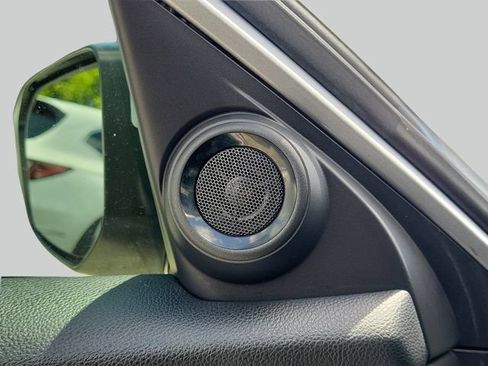 Used 2018 Honda Civic EX-L image 28