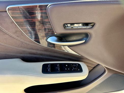 Used 2018 Lexus LS 500 AWD w/ Luxury Package image 14