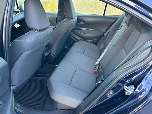 Certified 2025 Toyota Corolla LE image 13