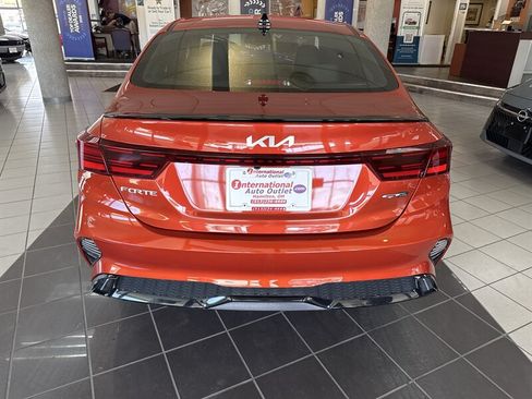 Used 2023 Kia Forte GT-Line w/ GT-Line Premium Package FWD image 7