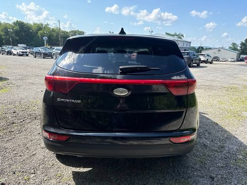 Used 2019 Kia Sportage LX AWD/4WD image 7