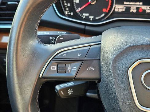 Used 2022 Audi Q5 2.0T Premium w/ Convenience Package image 21