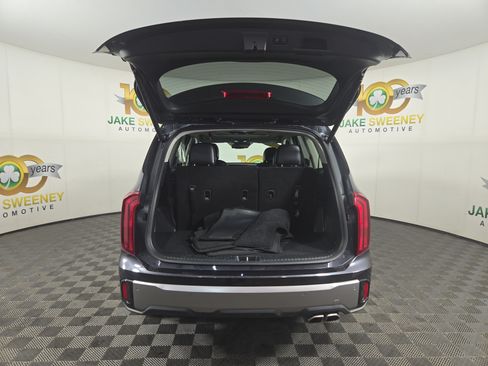 Used 2025 Kia Telluride S AWD/4WD image 34