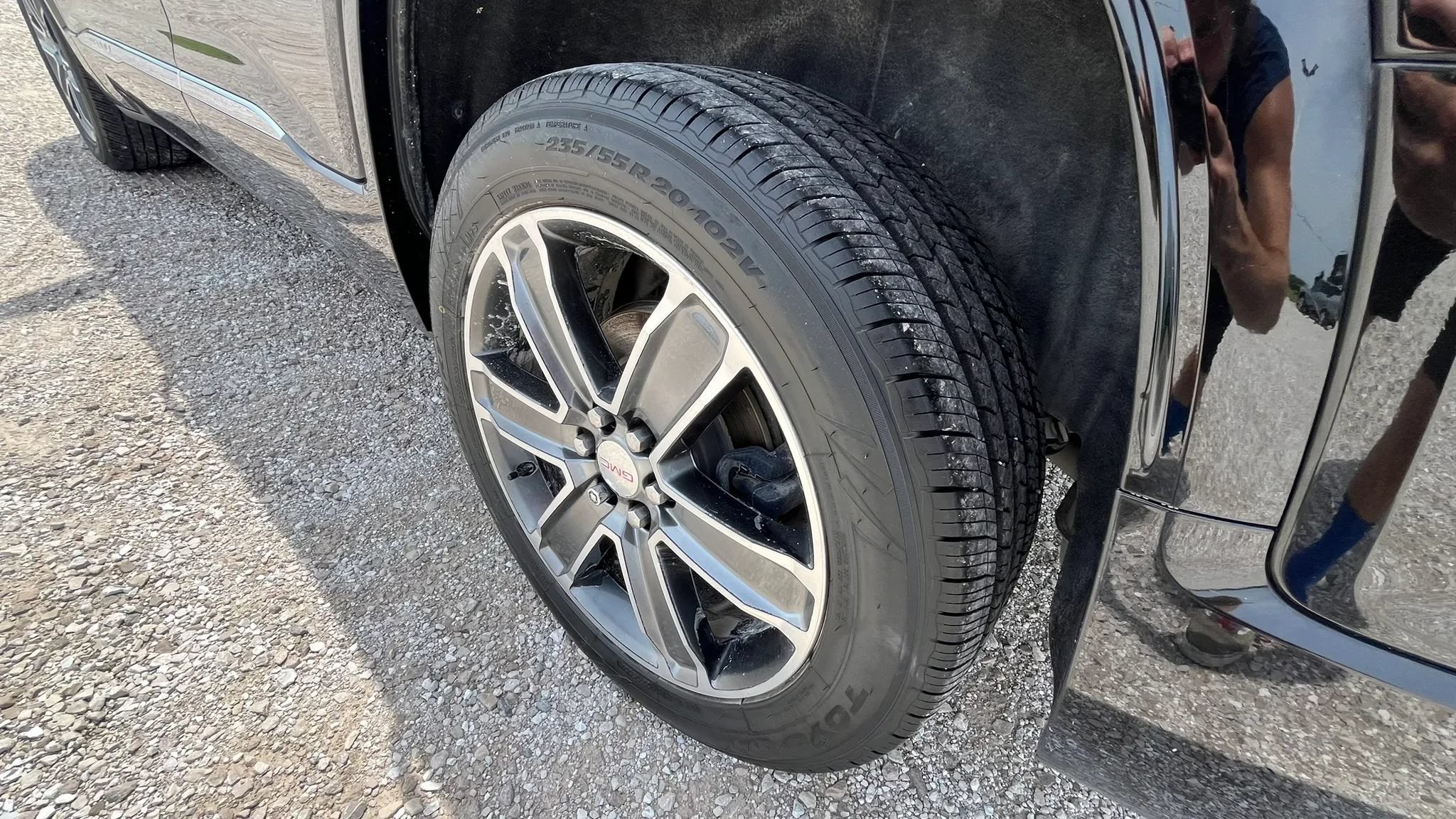 Used 2019 GMC Acadia Denali w/ LPO, Floor Liner Package AWD/4WD image 28