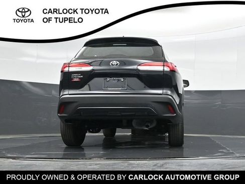 Used 2025 Toyota Corolla Cross L image 37