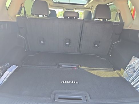 New 2026 Nissan Rogue Platinum w/ Platinum Premium Package image 44