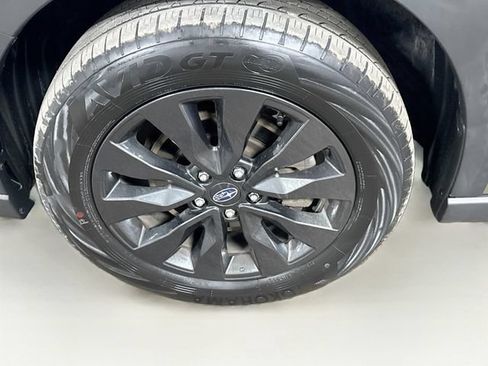 Used 2024 Subaru Outback Onyx Edition AWD/4WD image 31