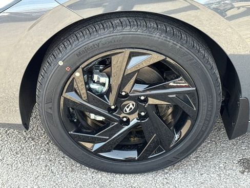 New 2026 Hyundai Elantra Sport FWD image 20