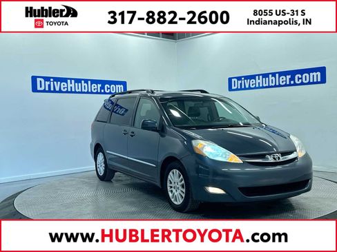Used 2008 Toyota Sienna XLE Limited image 1