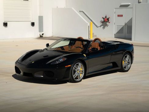 Used 2007 Ferrari F430 Spider image 2