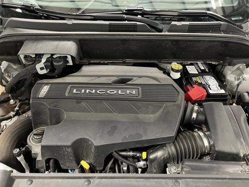 Used 2019 Lincoln Nautilus Reserve w/ Ultimate Package image 43