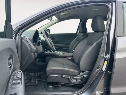 Used 2022 Honda HR-V LX image 15