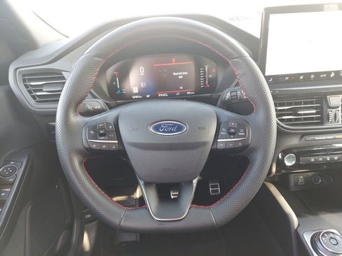 Used 2024 Ford Escape ST-Line w/ Tech Pack #1 image 16