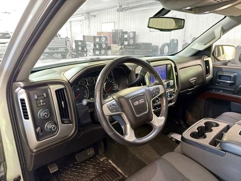 Used 2017 GMC Sierra 1500 SLE w/ Suspension Package, Off-Road AWD/4WD image 8