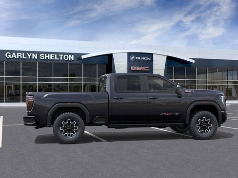 New 2026 GMC Sierra 2500 AT4X image 5