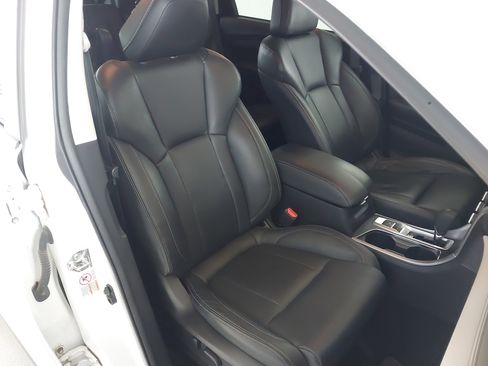 Used 2019 Subaru Ascent Limited AWD/4WD image 28