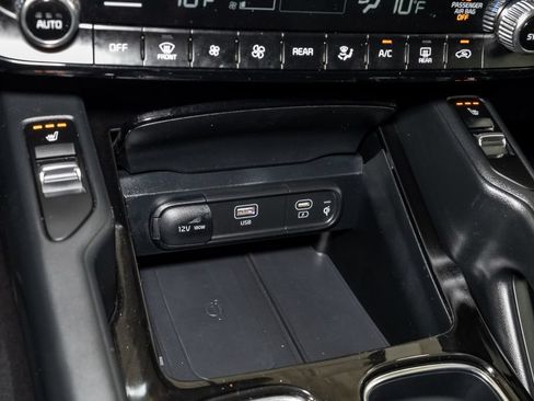 Used 2023 Kia Telluride S FWD image 21
