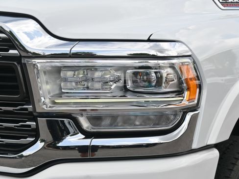 Used 2024 RAM 2500 Limited AWD/4WD image 6