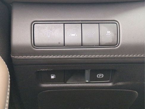 Used 2023 Hyundai Santa Fe Limited image 30