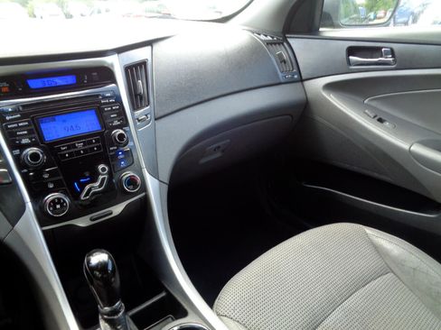 Used 2012 Hyundai Sonata SE image 20