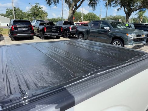 Used 2021 Nissan Frontier SV w/ Midnight Edition Floor Mats RWD image 28