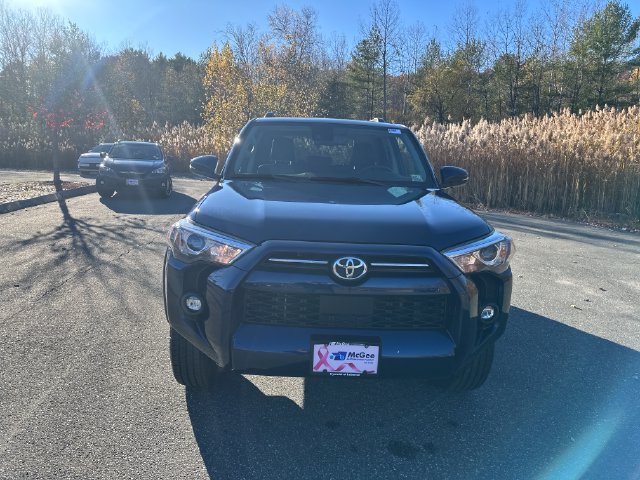 Used 2024 Toyota 4Runner SR5 Premium w/ Moonroof Package AWD/4WD image 8