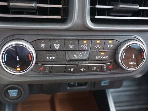 Used 2024 Ford Maverick Lariat FWD image 28