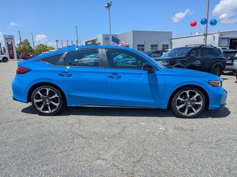 Used 2025 Honda Civic Sport Touring image 3