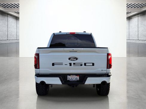 Used 2024 Ford F150 Lariat w/ FX4 Off-Road Package image 8