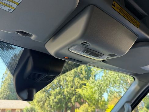 Used 2020 Ford Transit 350 Medium Roof w/LWB Van 3D image 17