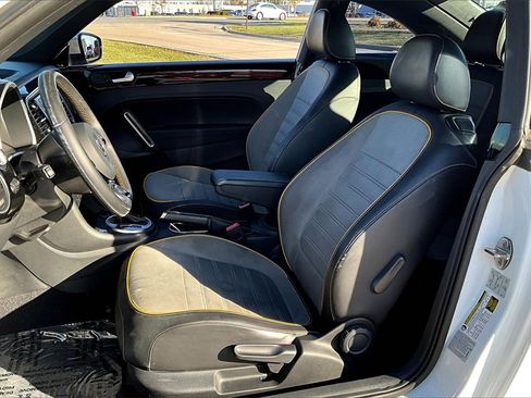 Used 2016 Volkswagen Beetle 1.8T Dune w/ Dune Technology Package image 14