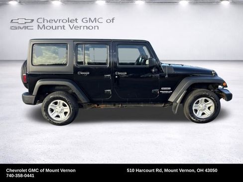 Used 2014 Jeep Wrangler Unlimited Sport image 7