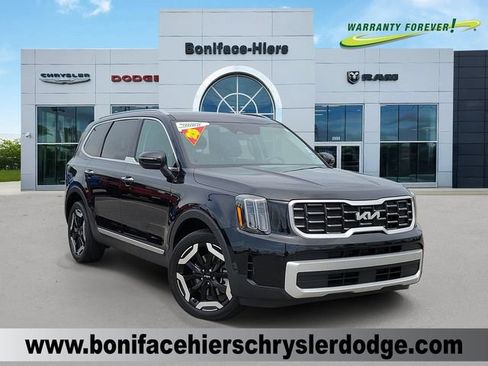 Used 2025 Kia Telluride S FWD image 1