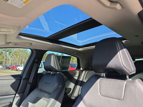 Used 2023 Nissan Ariya FWD image 35