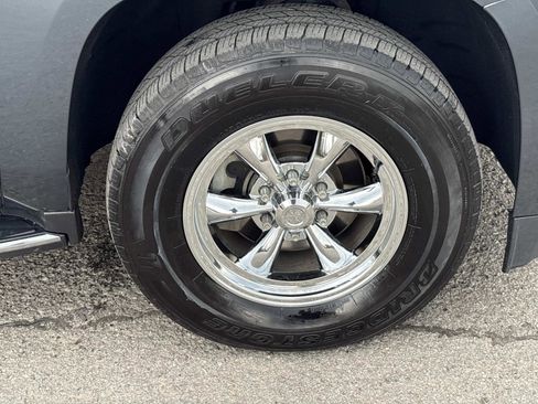 Used 2019 GMC Yukon XL SLT w/ Premium Edition image 10