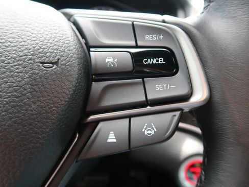 Used 2022 Honda Accord Sport image 36