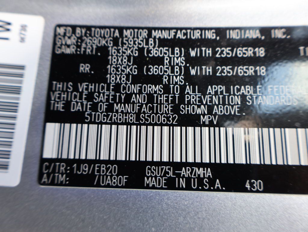 Used 2020 Toyota Highlander XLE AWD/4WD image 35