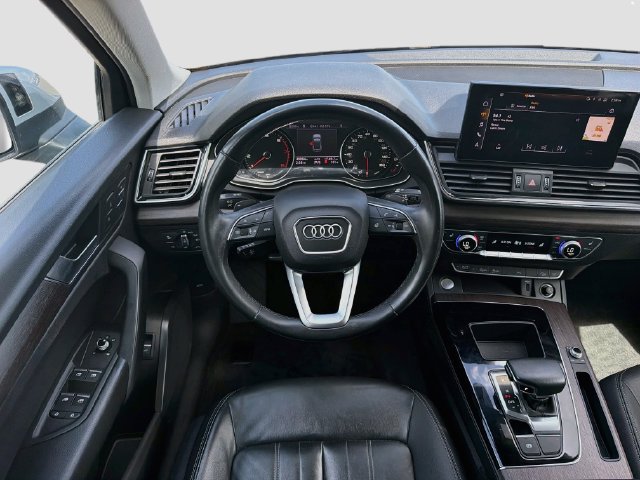 Used 2022 Audi Q5 2.0T Premium AWD/4WD image 18