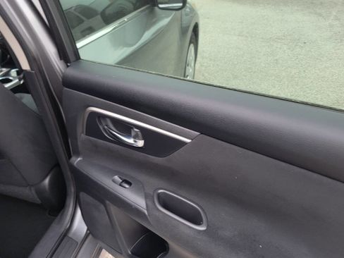 Used 2015 Nissan Altima 2.5 S w/ Power Driver Seat Package image 22