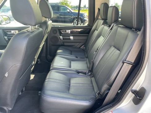 Used 2015 Land Rover LR4 HSE AWD/4WD image 44