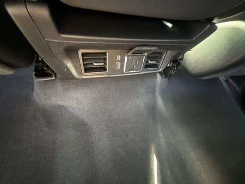 Used 2024 GMC Sierra 1500 Elevation image 20