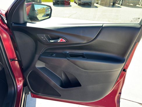 Used 2019 Chevrolet Equinox LT image 27