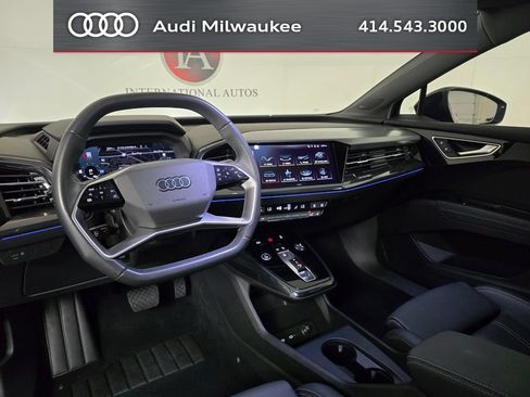 Used 2023 Audi Q4 e-tron Premium Plus w/ Premium Plus AWD/4WD image 21