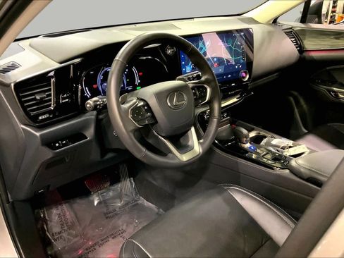 Used 2026 Lexus NX 350h AWD w/ Cold Area Package image 18