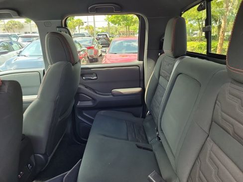 Used 2024 Nissan Frontier Pro-X w/ Pro Convenience Package RWD image 12