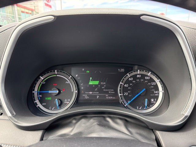 Used 2020 Toyota Highlander XLE AWD/4WD image 30