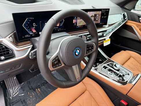 New 2026 BMW X5 xDrive50e w/ Executive Package AWD/4WD image 25